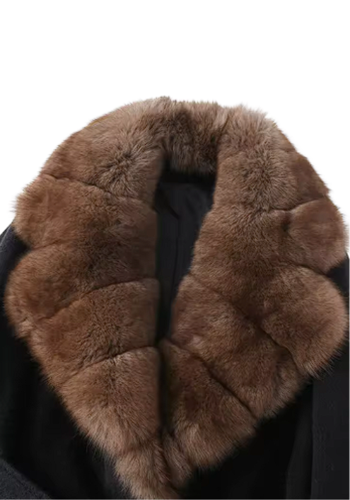 Pelzmantel mit Taillengürtel