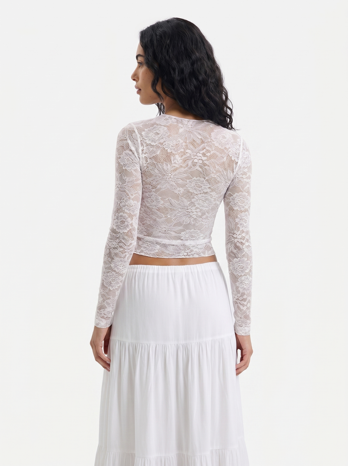 CYLIA I Lace Cutout