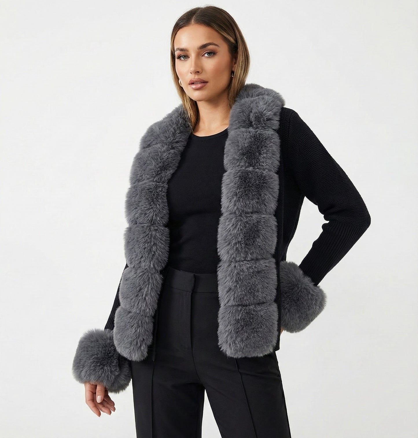 Winter-Couture Strickjacke