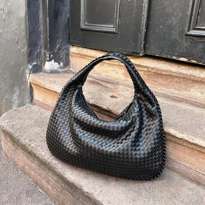 CYLIA I Woven Hobo
