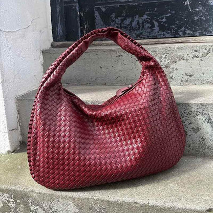 CYLIA I Woven Hobo