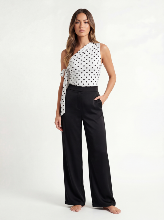 One-Shoulder Top mit Punkten