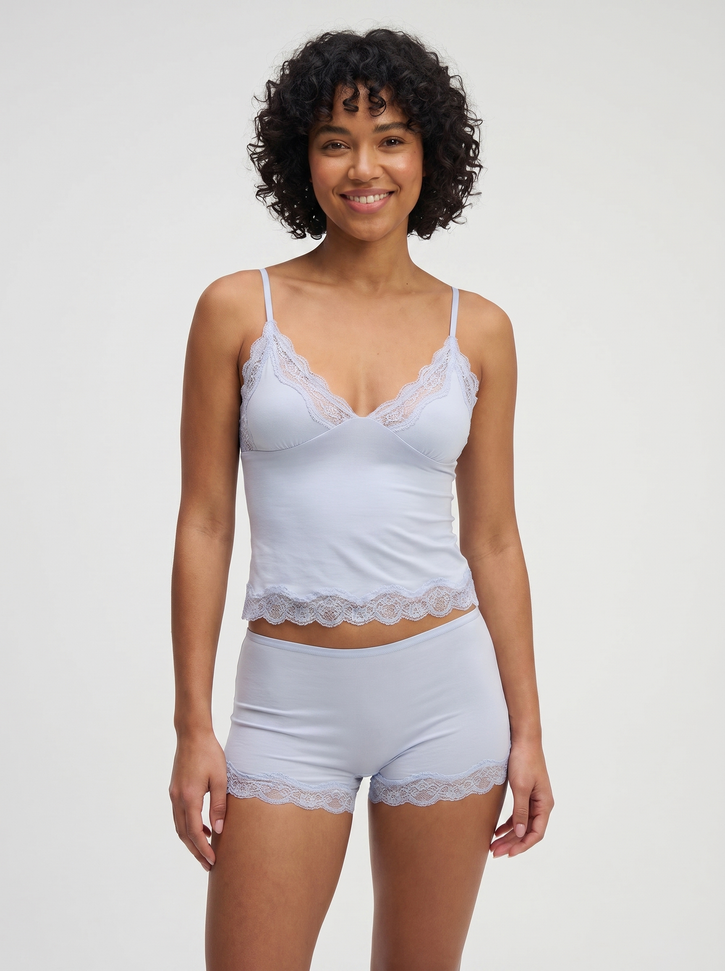 CYLIA I Midnight Lace